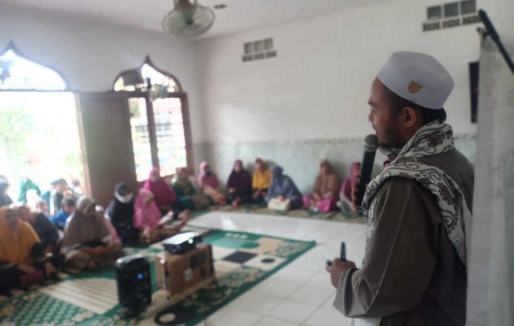 Peringatan maulid Nabi Muhammad Saw dan camp Sholawat majlis ta’lim Raudlotunnisa Jampang Parung
